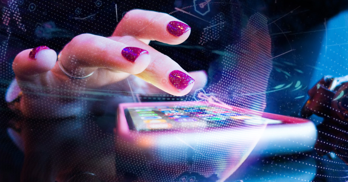 revolutionizing-connectivity-01