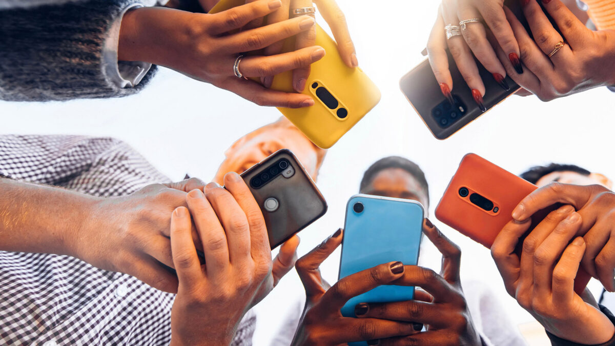 Enghouse Networks - Enghouse Mobile Device Management MDM Product Overview - Main - Enghouse Networks Enghouse Networks - Enghouse Mobile Device Management MDM Product Overview - Main
